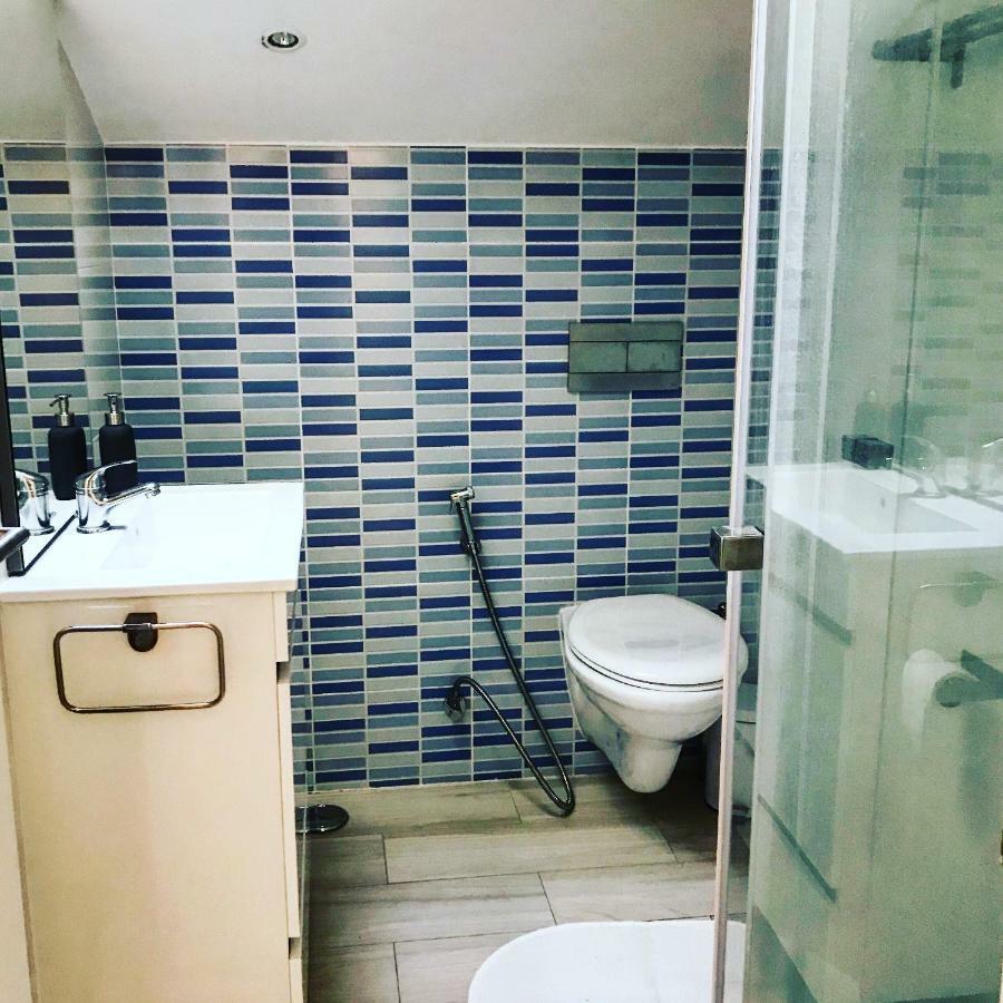 Guest Love Chiado Lisbon Exterior photo